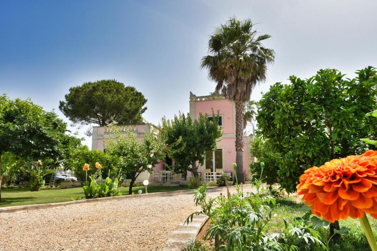 Villa Sirgole Rosa With Pool, Galatina Cutrofiano Zewnętrze zdjęcie