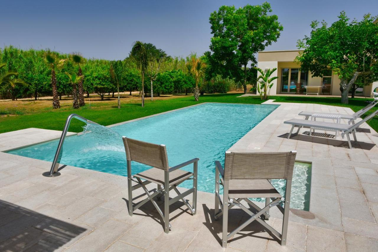 Villa Sirgole Rosa With Pool, Galatina Cutrofiano Zewnętrze zdjęcie