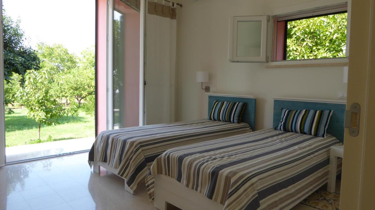 Villa Sirgole Rosa With Pool, Galatina Cutrofiano Zewnętrze zdjęcie